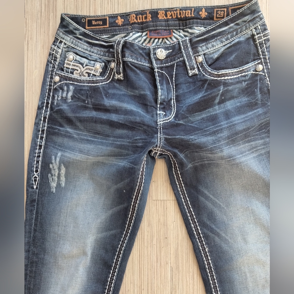 Rock Revival Betty Skinny Jeans Size 29